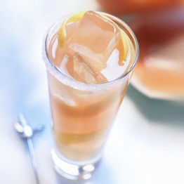 Slim Shady grapefruit vodka cocktail